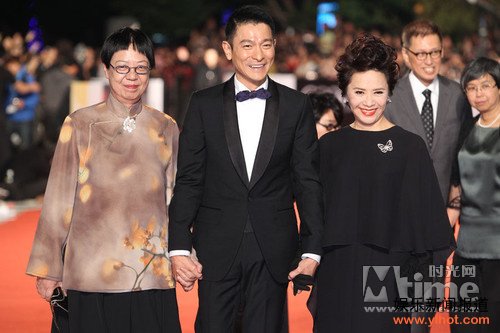 《桃姐》已经获得了最佳男女主角、和最佳导演三项大奖